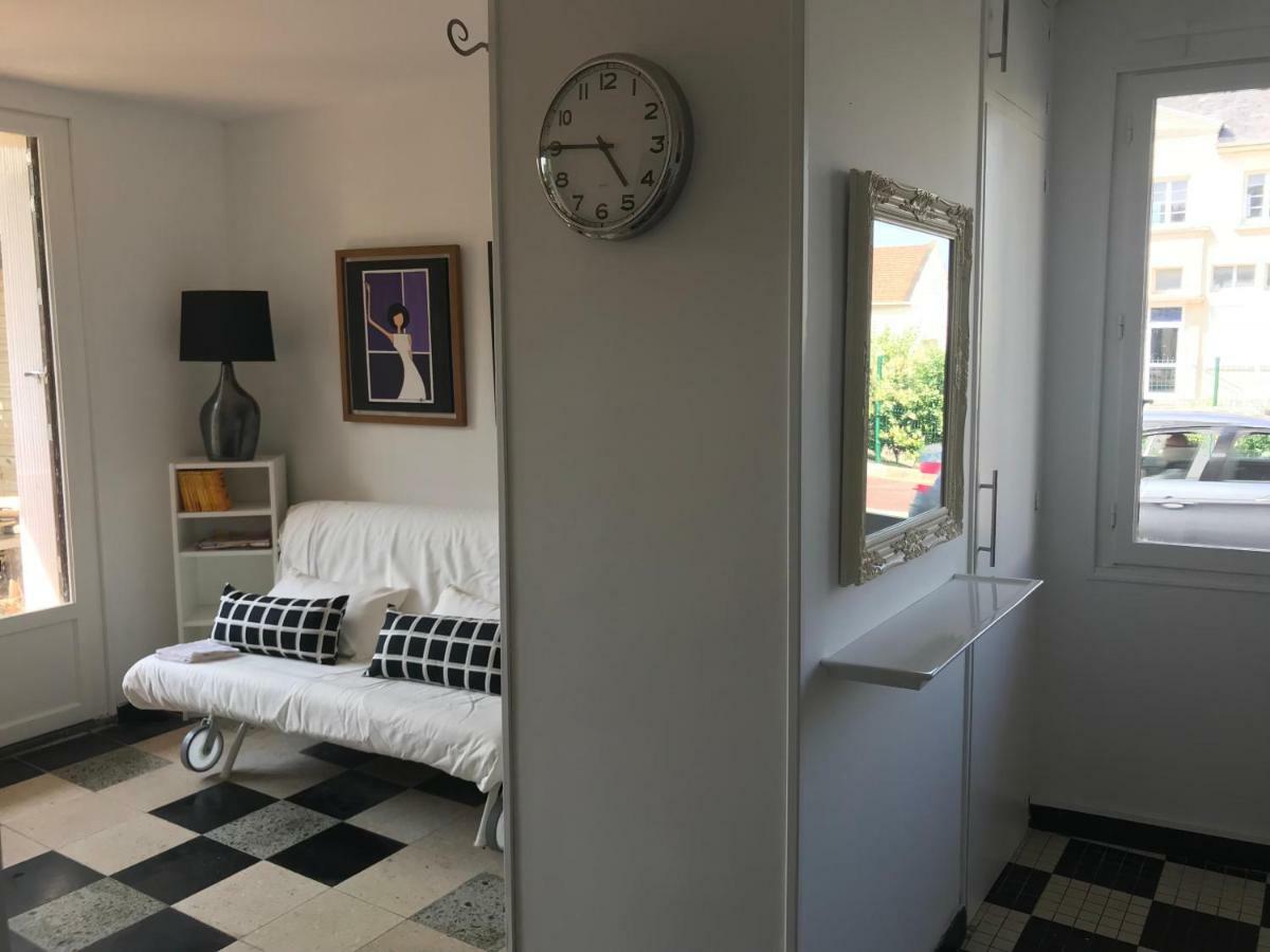 La Villersoise - Grand Studio 4 Personnes ภายนอก รูปภาพ